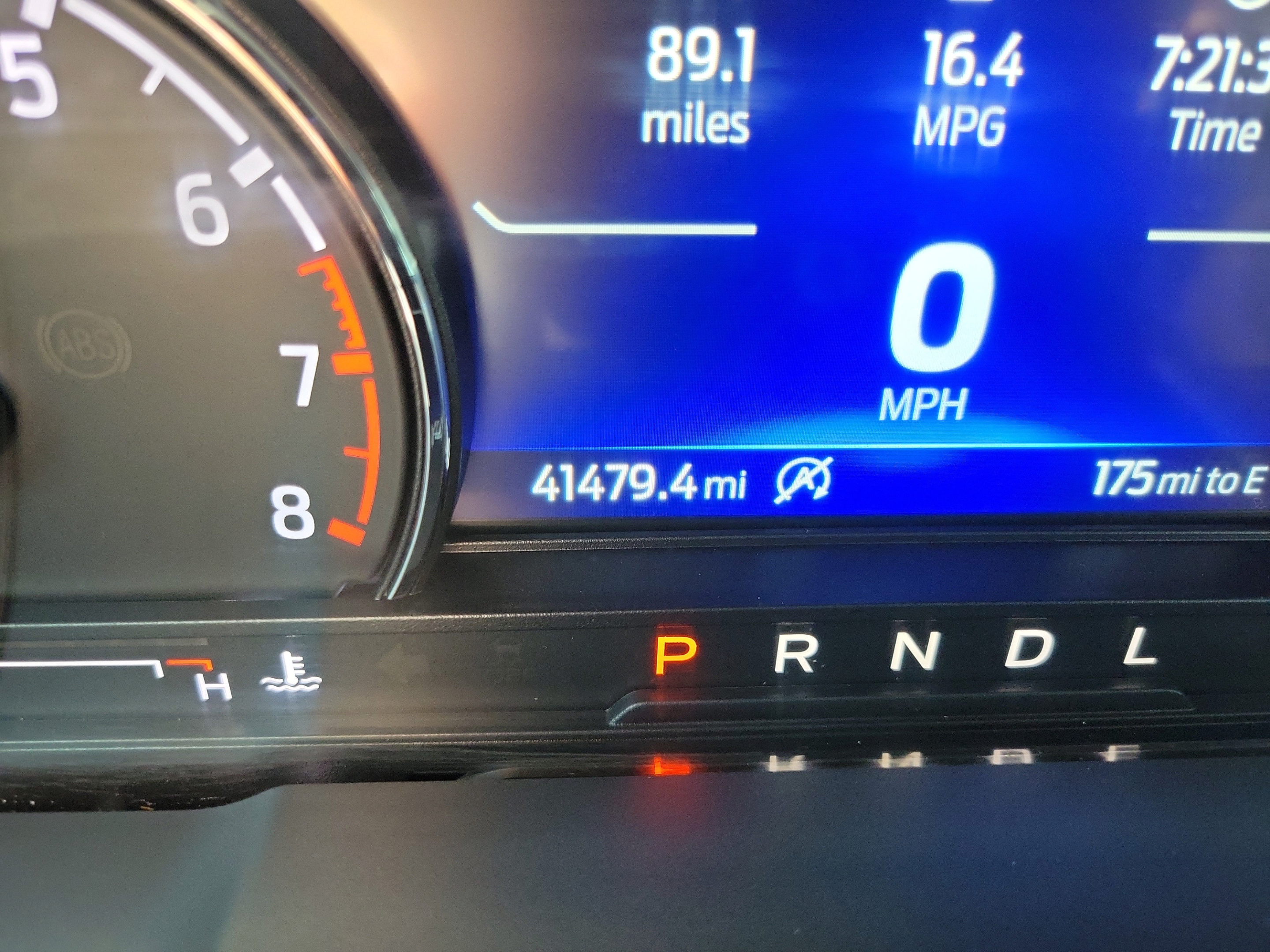 Used 2022 Ford Maverick Lariat w/ Lariat Luxury Package FWD image 26