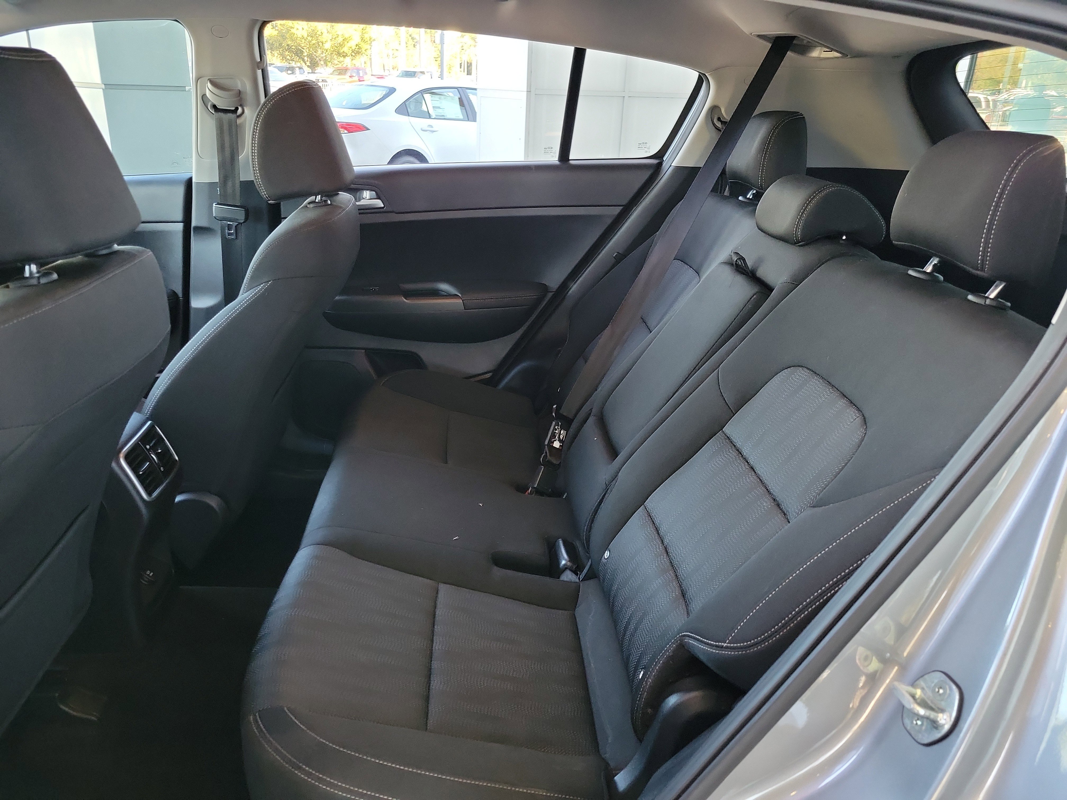 Used 2021 Kia Sportage LX image 27