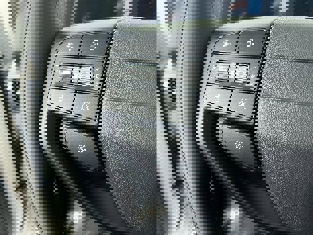 New 2026 Kia Sportage X-Line image 17