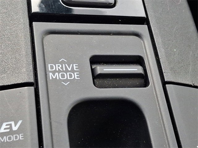 Used 2025 Toyota Prius LE image 23