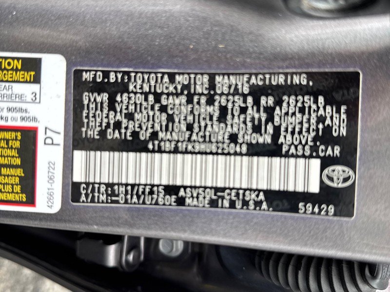 Used 2017 Toyota Camry SE image 33