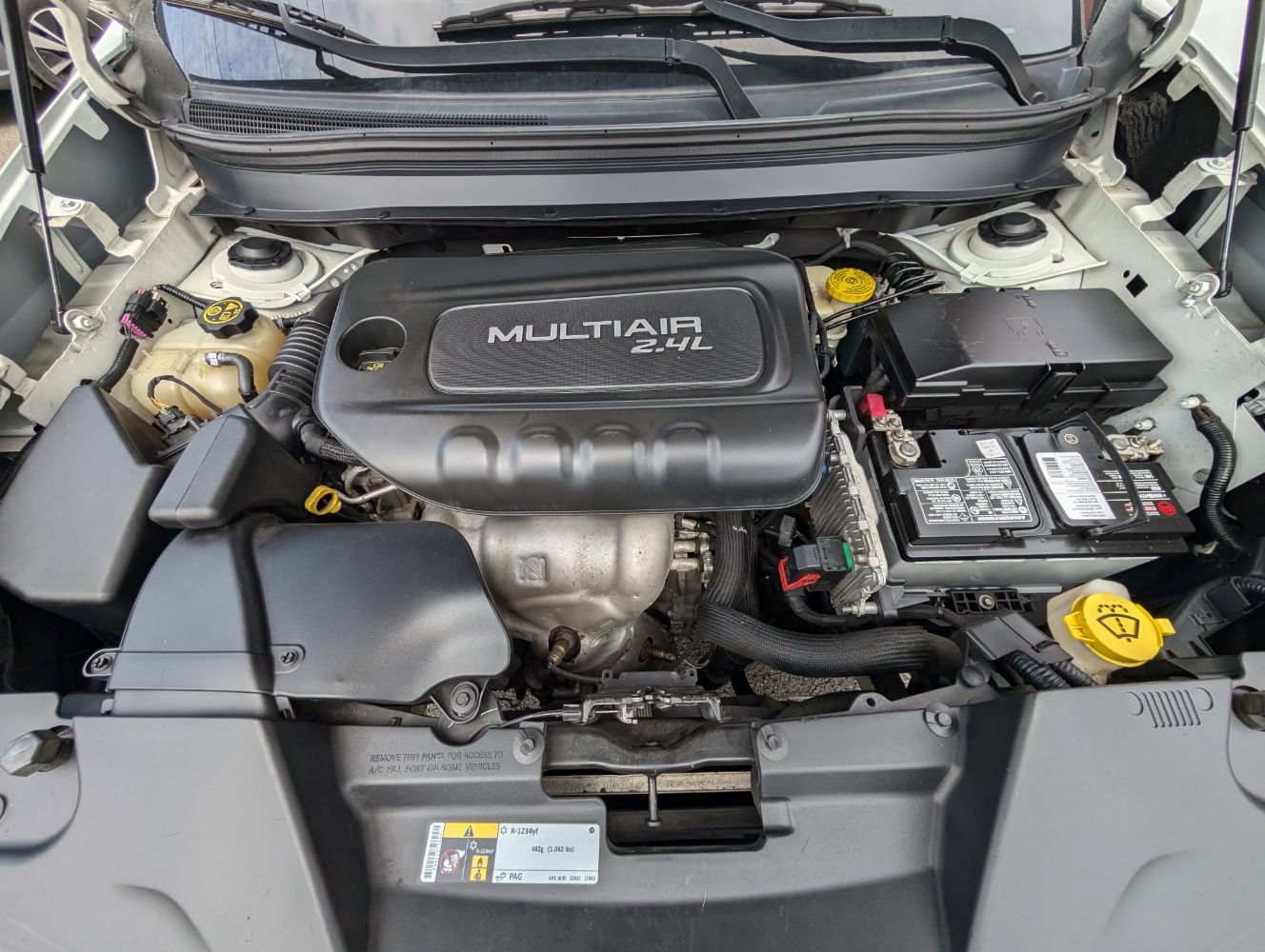 Used 2014 Jeep Cherokee Latitude FWD image 10