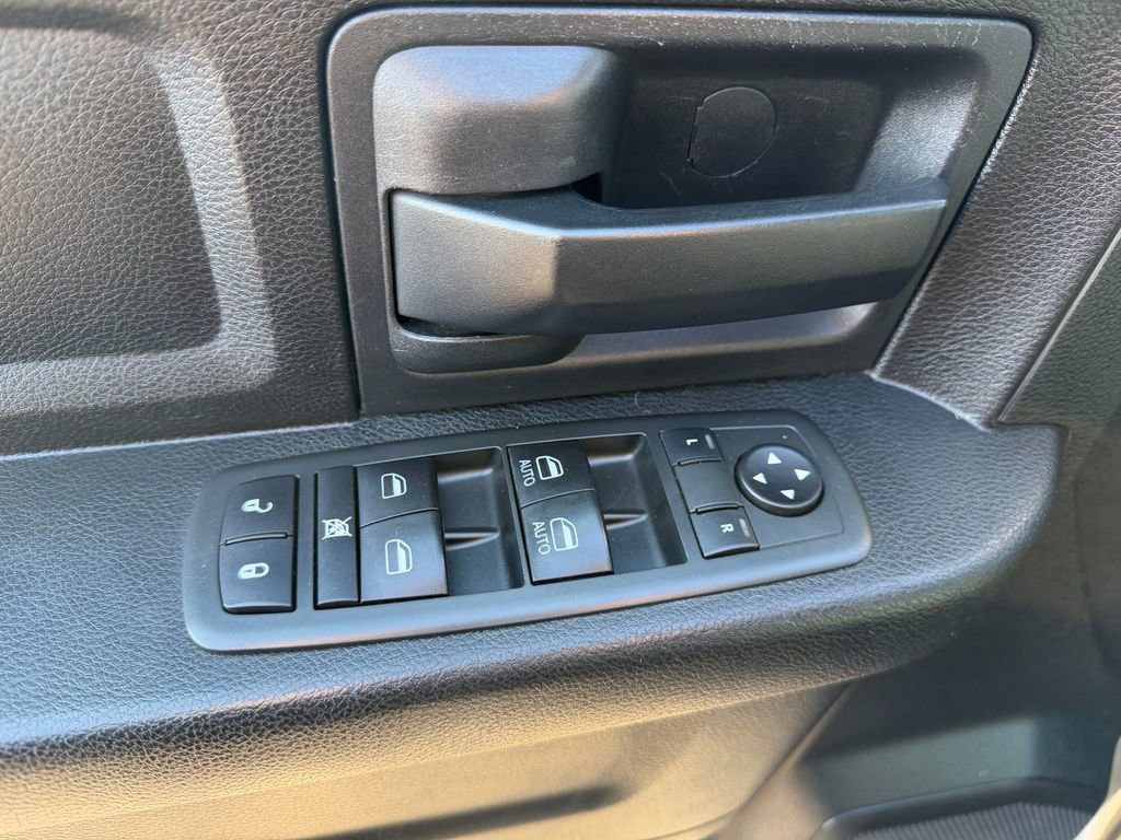 Used 2013 RAM 1500 Tradesman w/ Popular Equipment Group AWD/4WD image 17