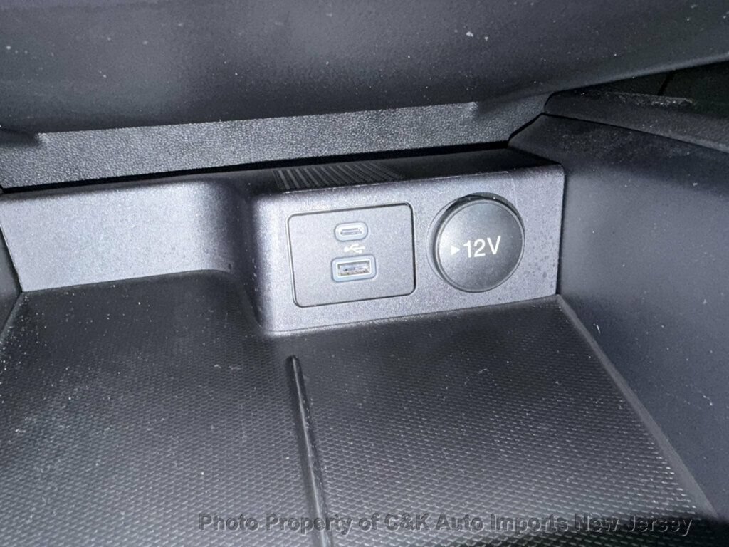 Used 2023 Ford Escape Active AWD/4WD image 27