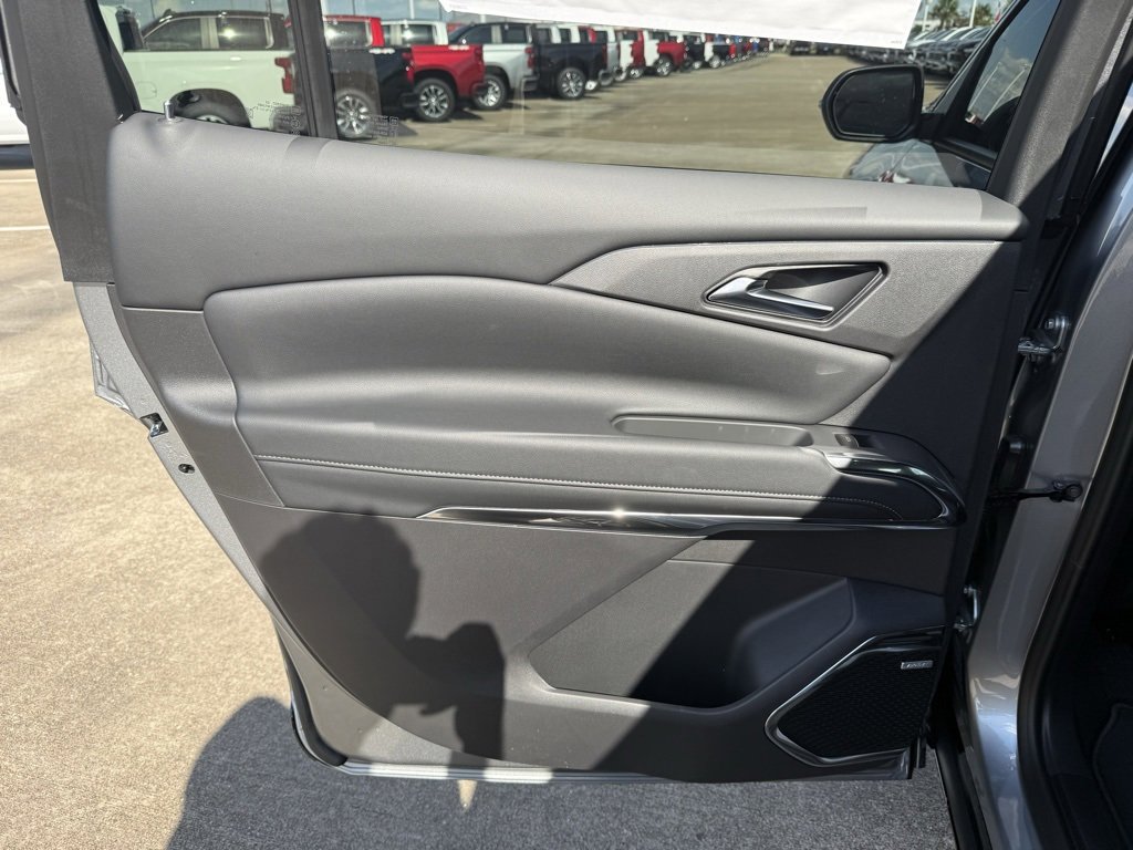 New 2026 Chevrolet Traverse High Country image 33