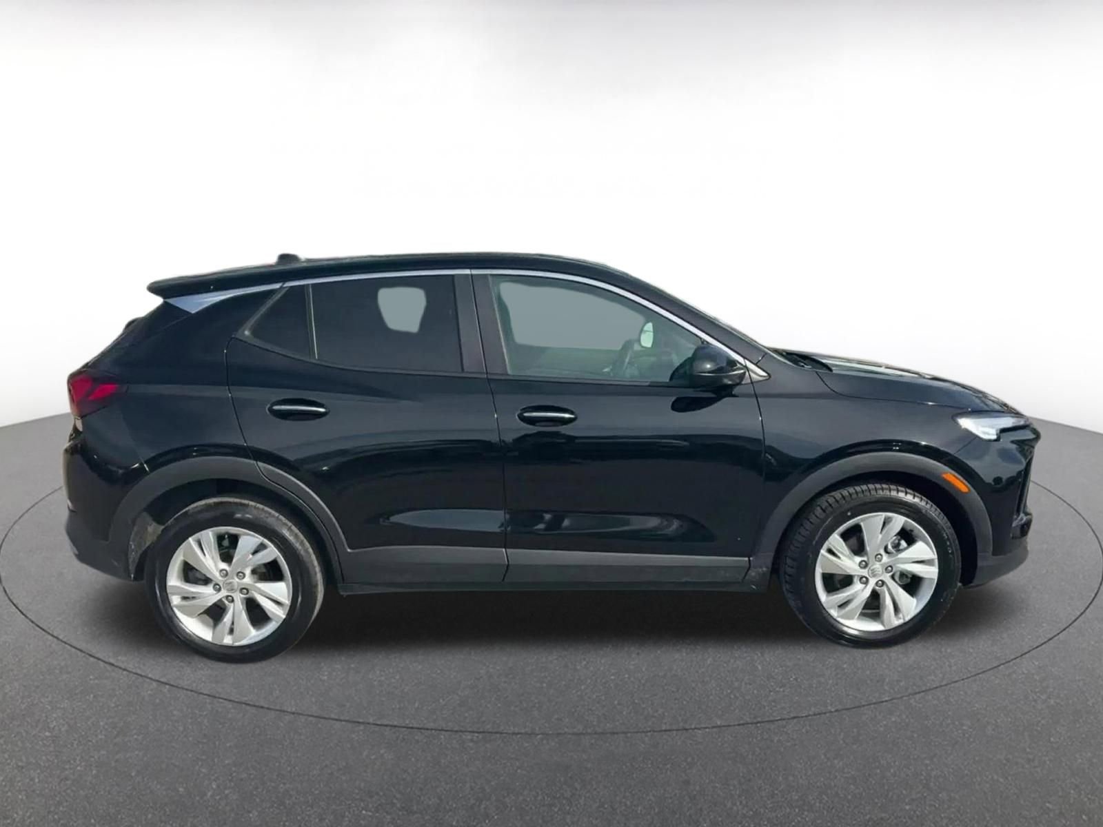 Used 2025 Buick Encore GX Preferred FWD image 16