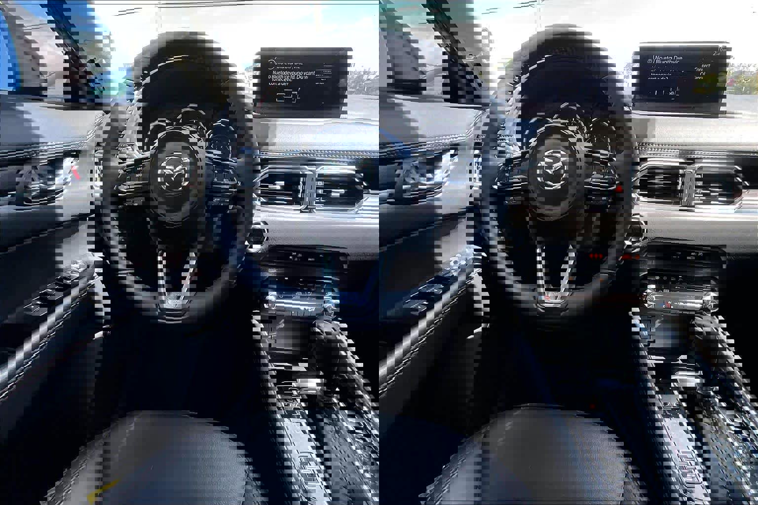 Used 2023 MAZDA CX-5 Carbon Edition image 6