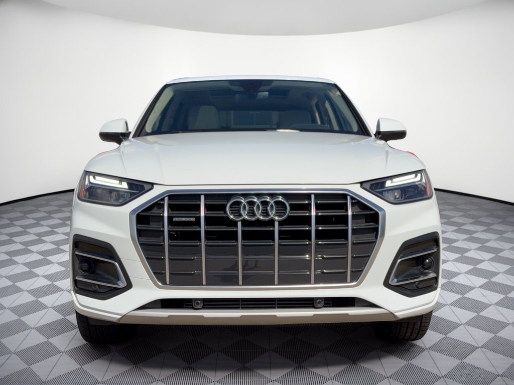 Used 2023 Audi Q5 2.0T Premium w/ Convenience Package AWD/4WD image 6