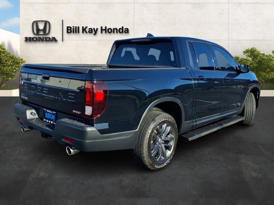 Used 2024 Honda Ridgeline Sport image 3