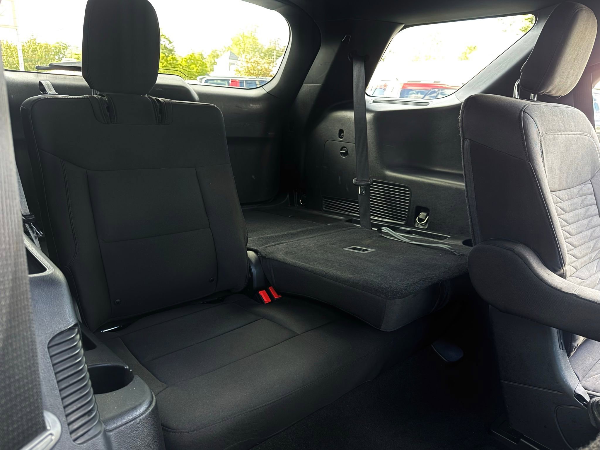 Used 2020 Ford Explorer XLT image 23