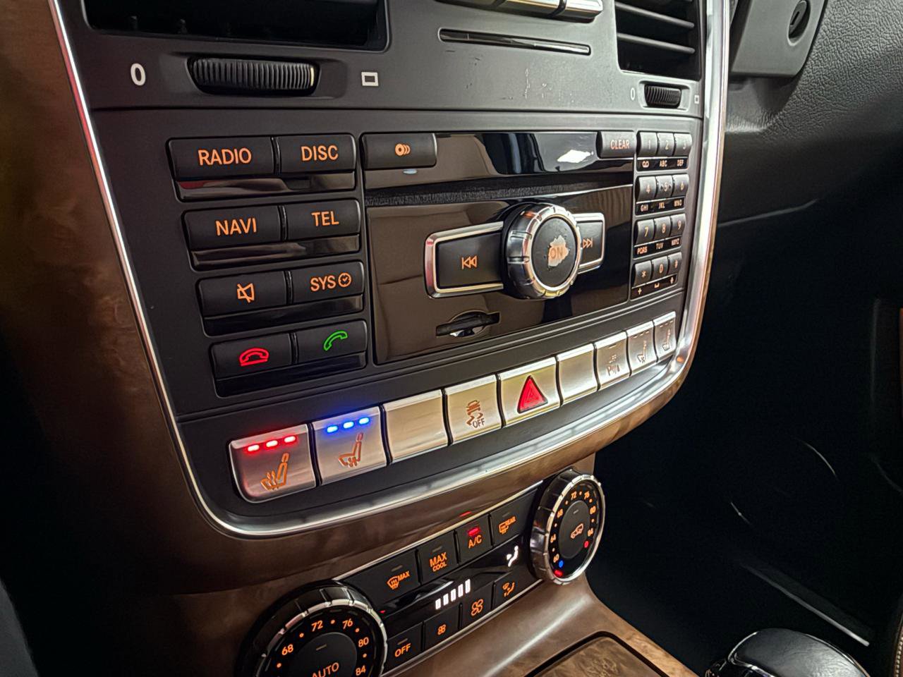 Used 2014 Mercedes-Benz G 550 image 15