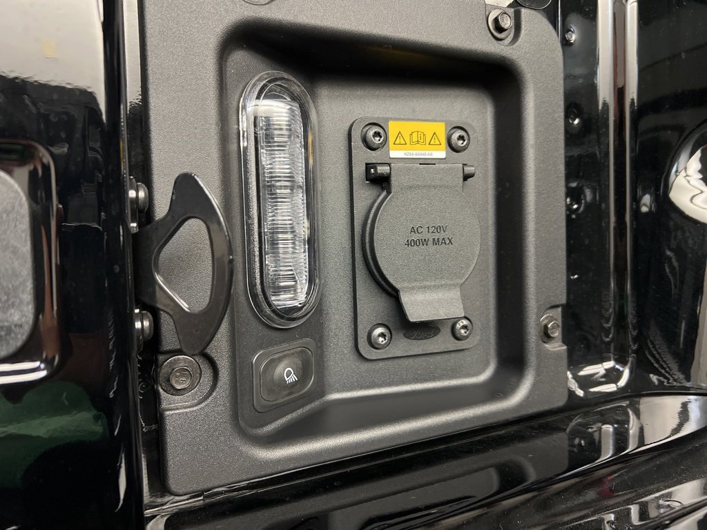 New 2025 Ford Maverick XLT w/ XLT Luxury Package image 32