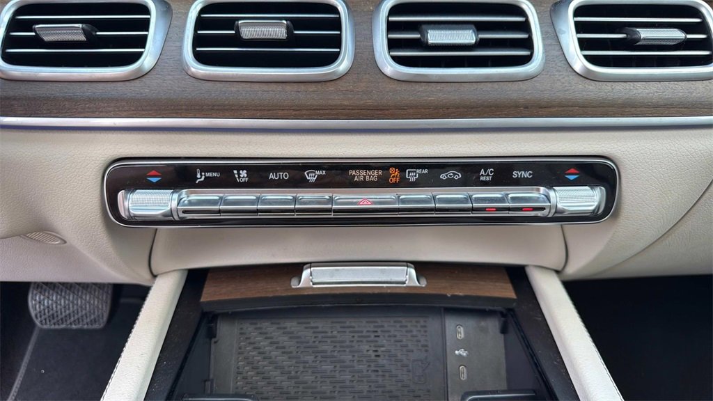 Used 2024 Mercedes-Benz GLE 450 4MATIC image 21