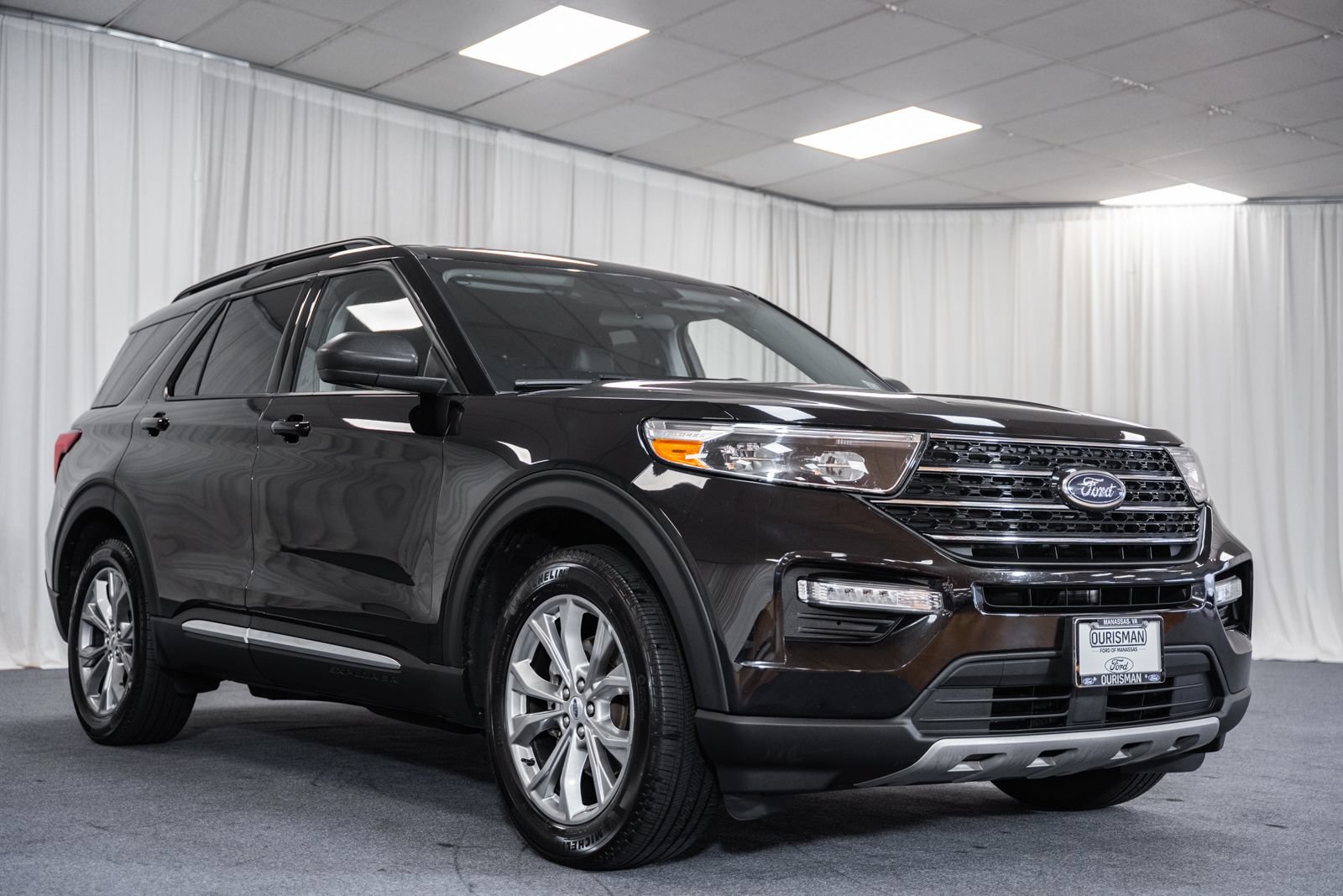Certified 2023 Ford Explorer XLT w/ Equipment Group 202A