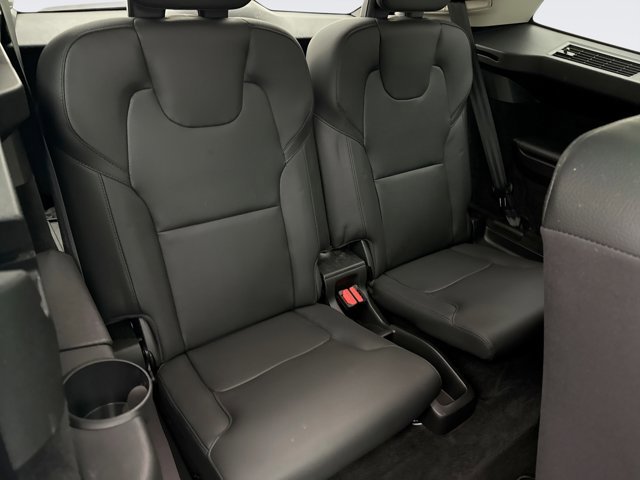 Used 2023 Volvo XC90 T8 Plus w/ Protection Package Premier image 20