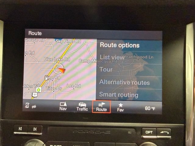 Used 2018 Porsche Macan Sport Edition AWD/4WD image 38