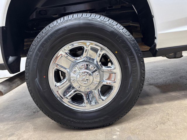 Used 2022 RAM 2500 Tradesman w/ Chrome Appearance Group image 37