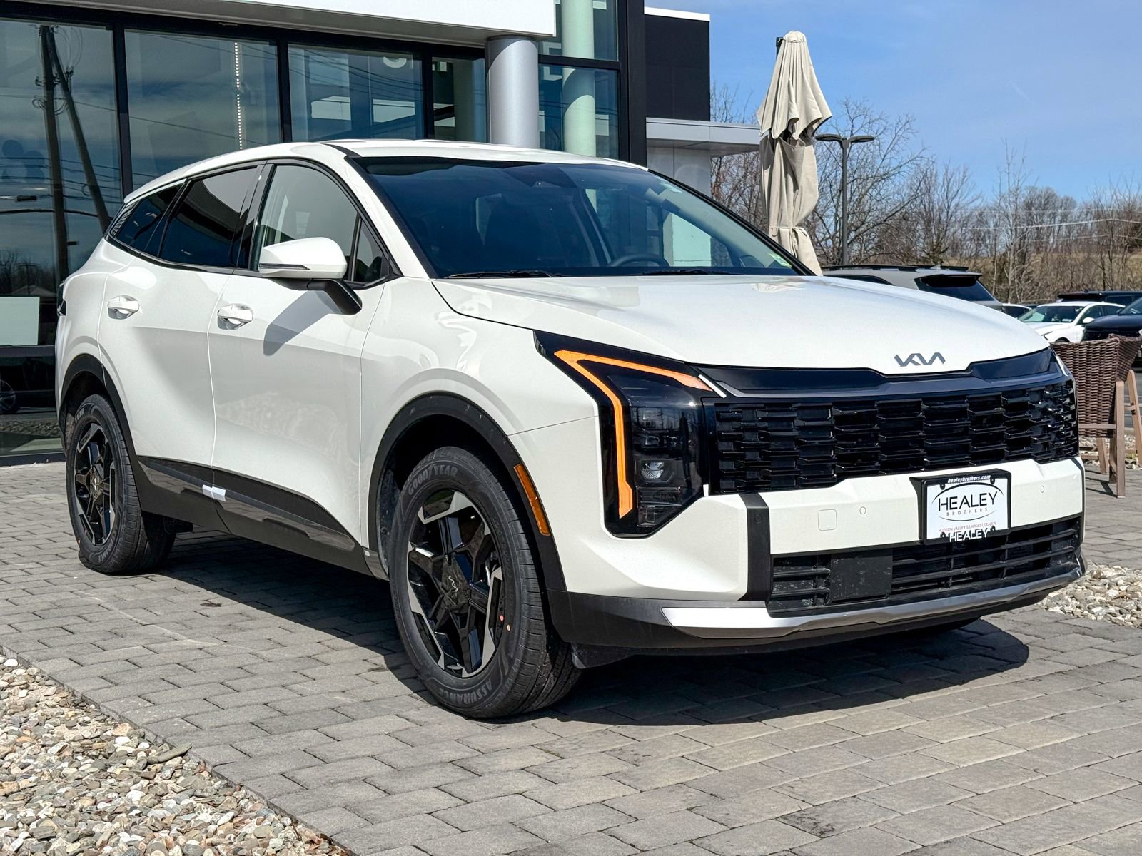 New 2026 Kia Sportage S