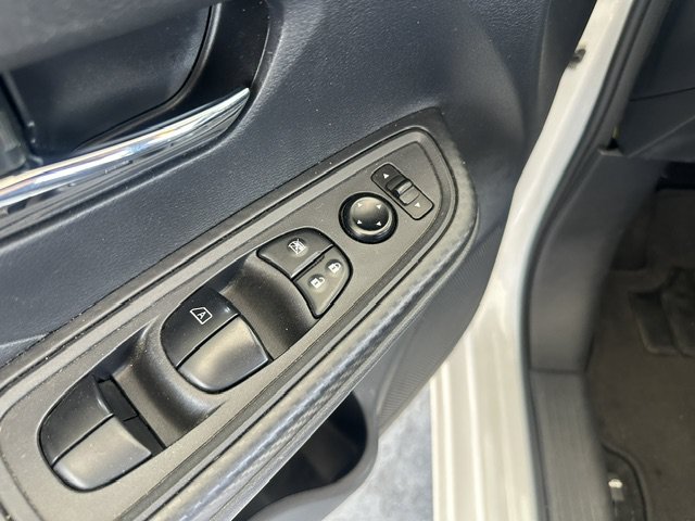 Used 2024 Nissan Versa SV FWD image 19