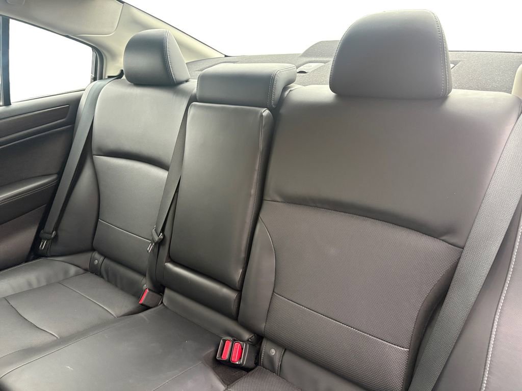Used 2015 Subaru Legacy 3.6R Limited image 16