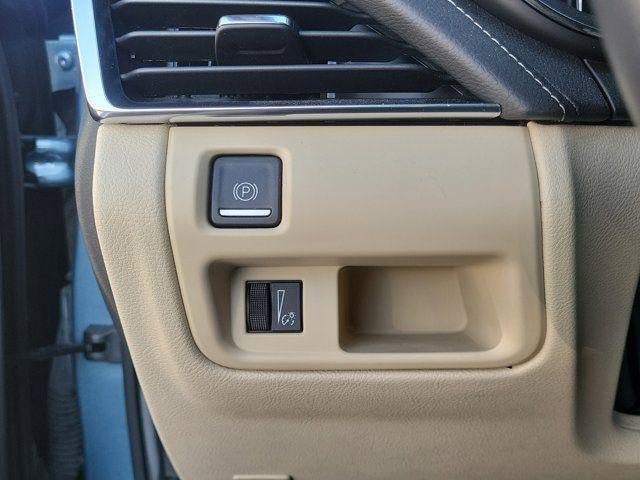 Certified 2023 Cadillac CT5 Luxury w/ Sun And Sound Package RWD image 9