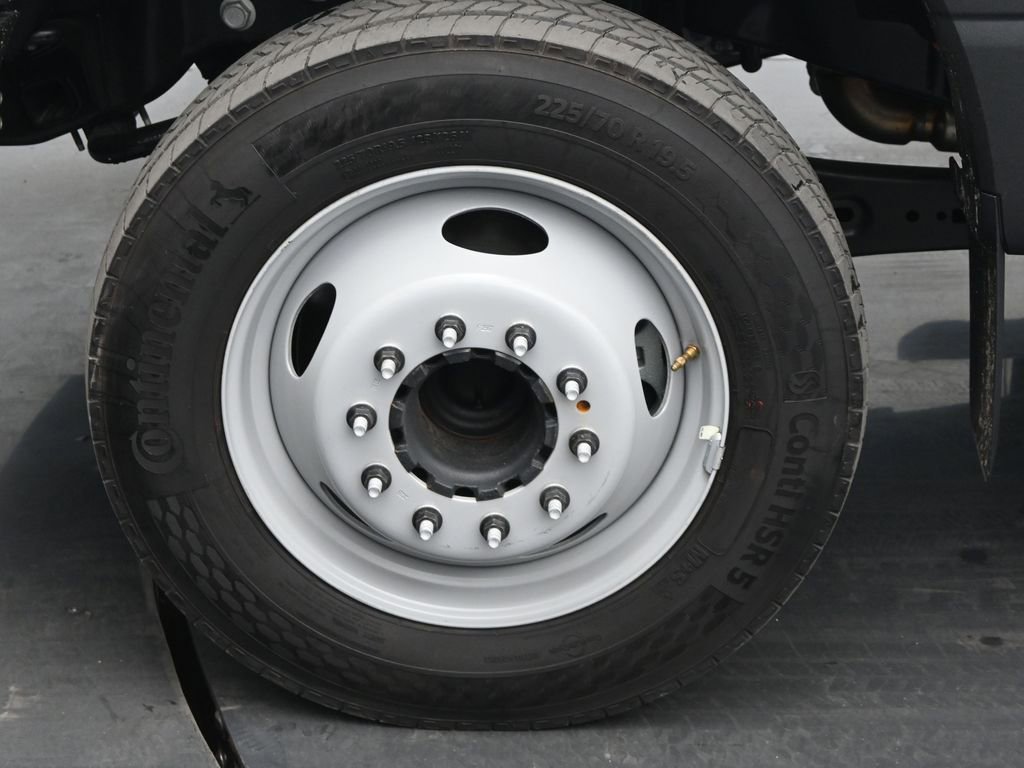 New 2025 Ford F550 2WD Regular Cab Super Duty image 35