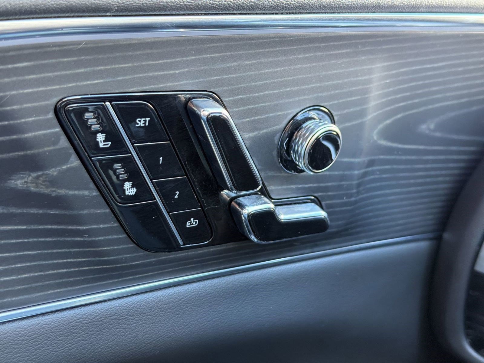 Certified 2024 Cadillac Lyriq Sport RWD image 16