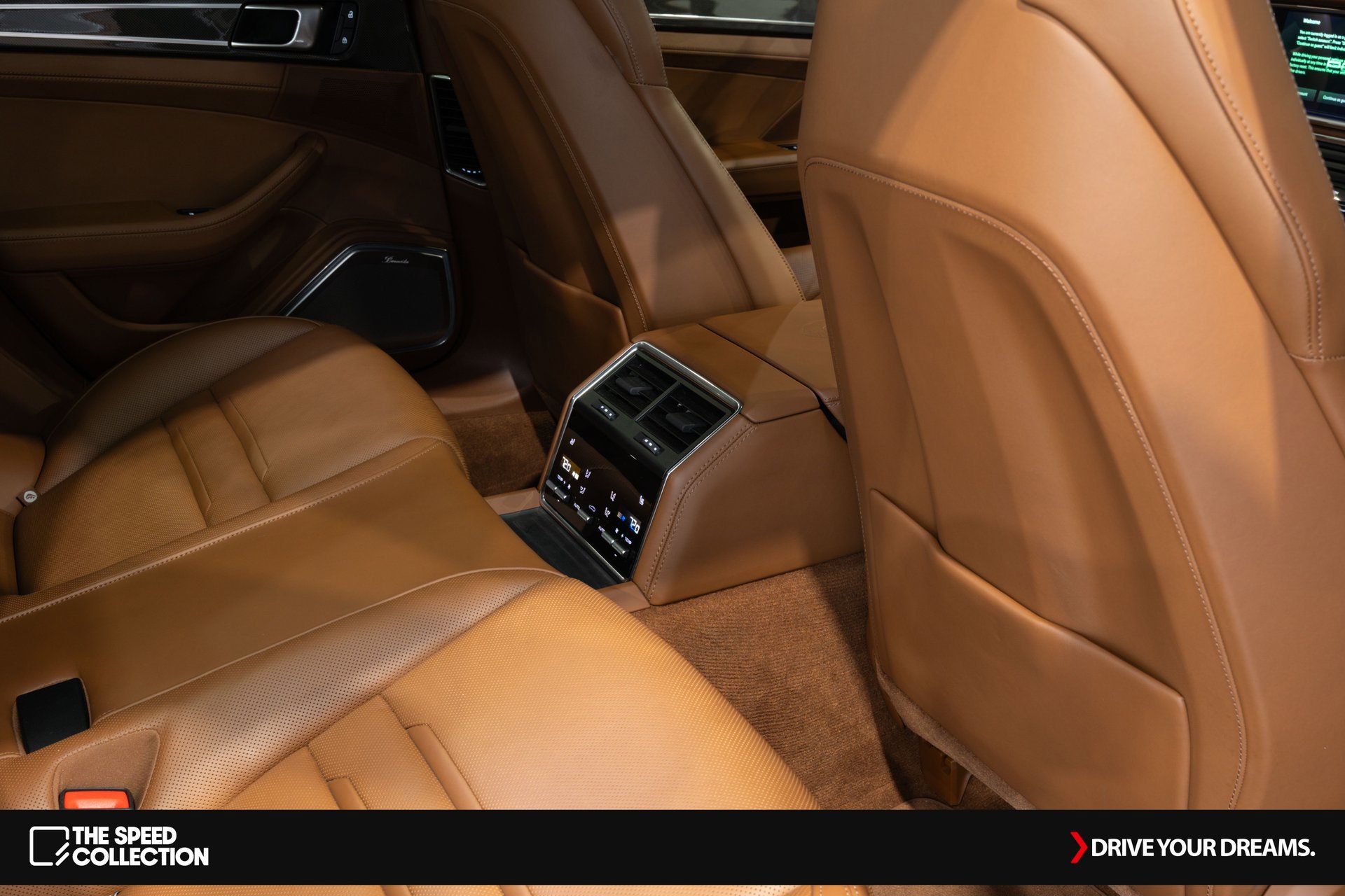 Used 2022 Porsche Panamera Turbo S image 28