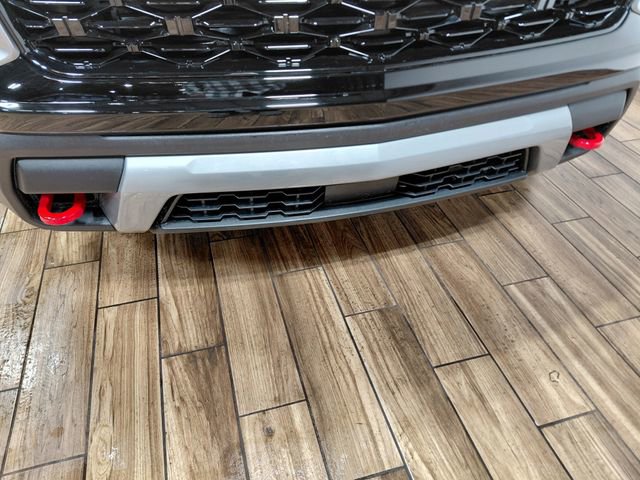 Used 2026 Chevrolet Traverse Z71 image 25