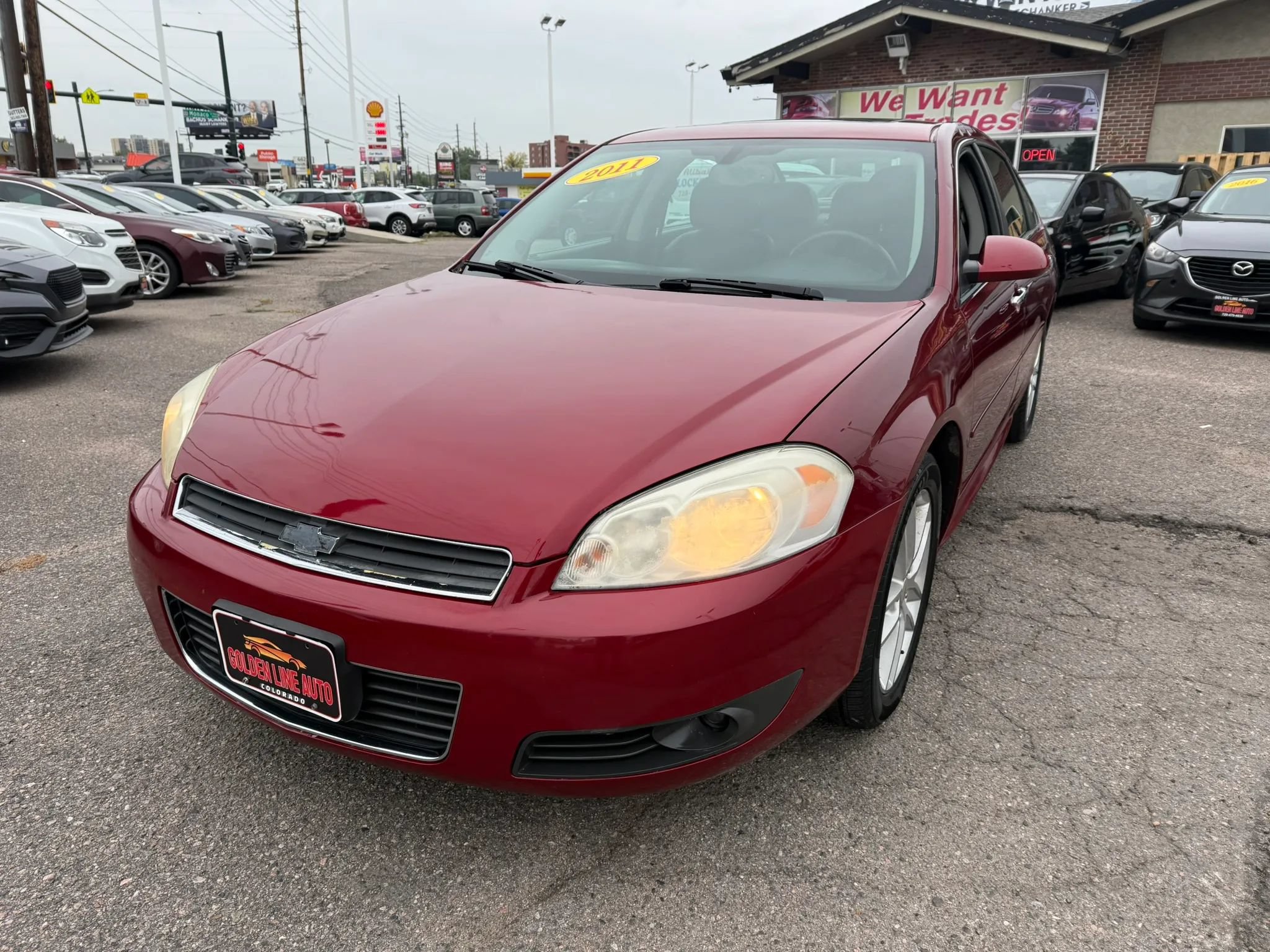Used 2011 Chevrolet Impala LTZ FWD image 4
