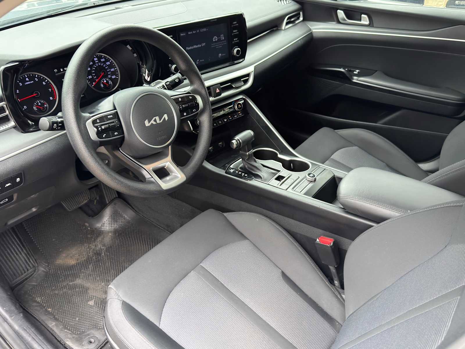 Used 2022 Kia K5 LXS image 8