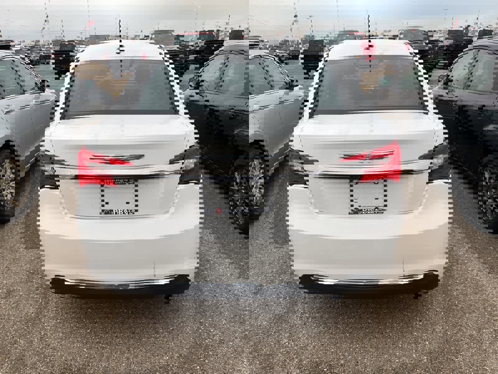 Used 2013 Chrysler 200 Touring image 13