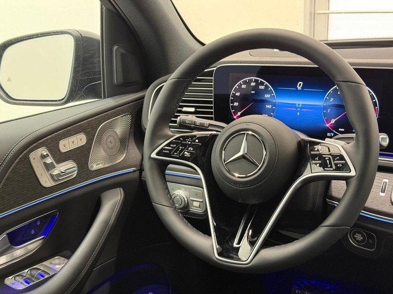New 2026 Mercedes-Benz GLE 580 4MATIC image 8
