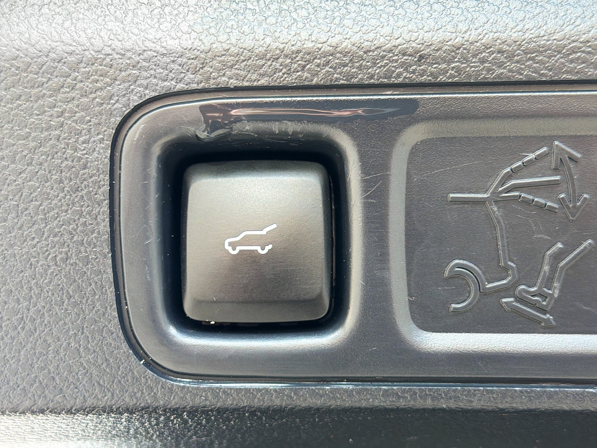 Used 2024 Ford Expedition XLT AWD/4WD image 12