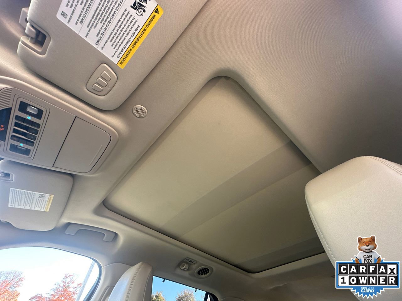 Used 2022 Ford Explorer Limited w/ Limited Technology Package image 32