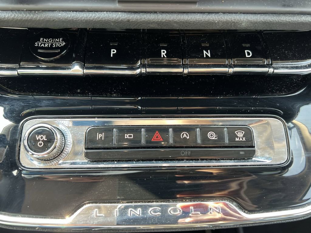 Used 2023 Lincoln Corsair AWD w/ Equipment Group 101A image 27