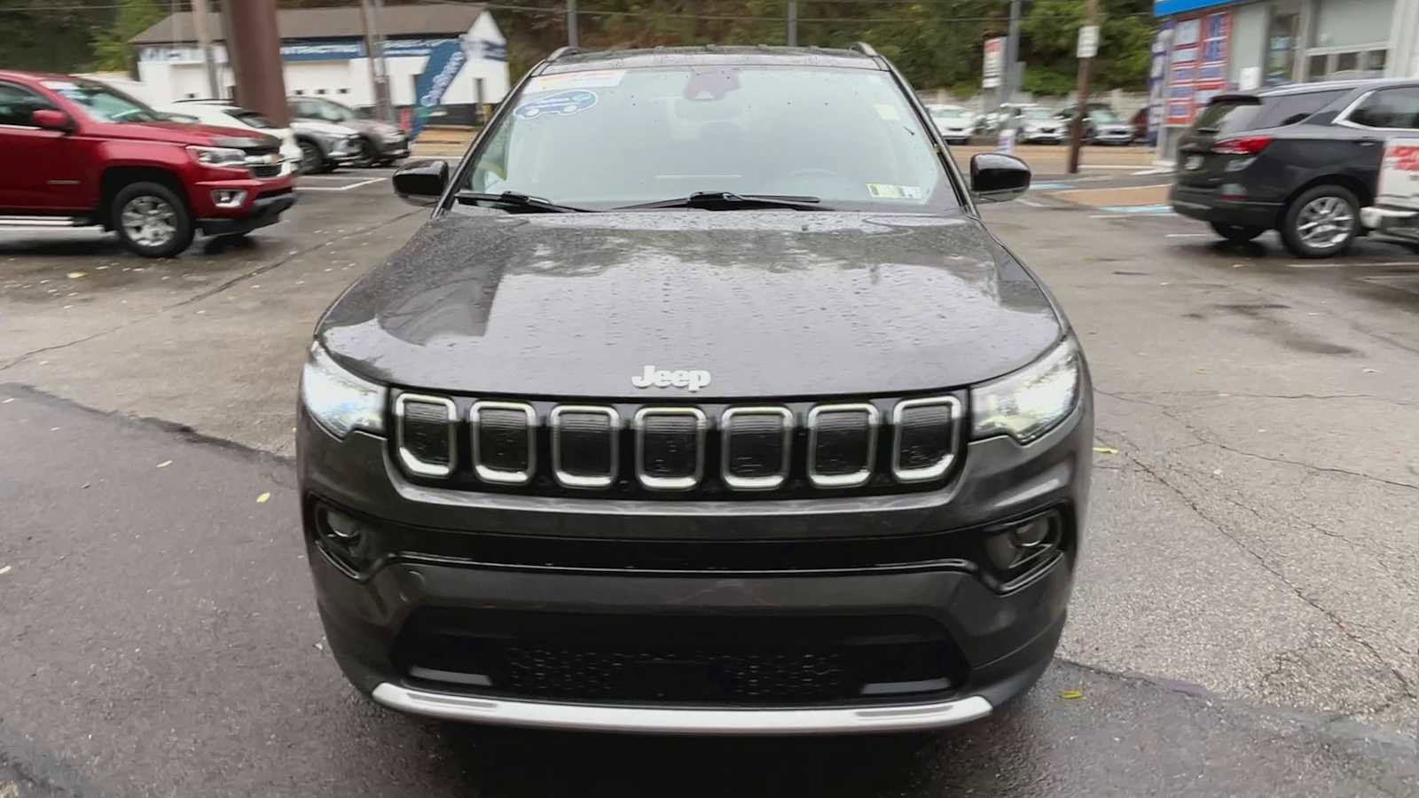Used 2022 Jeep Compass Limited image 3