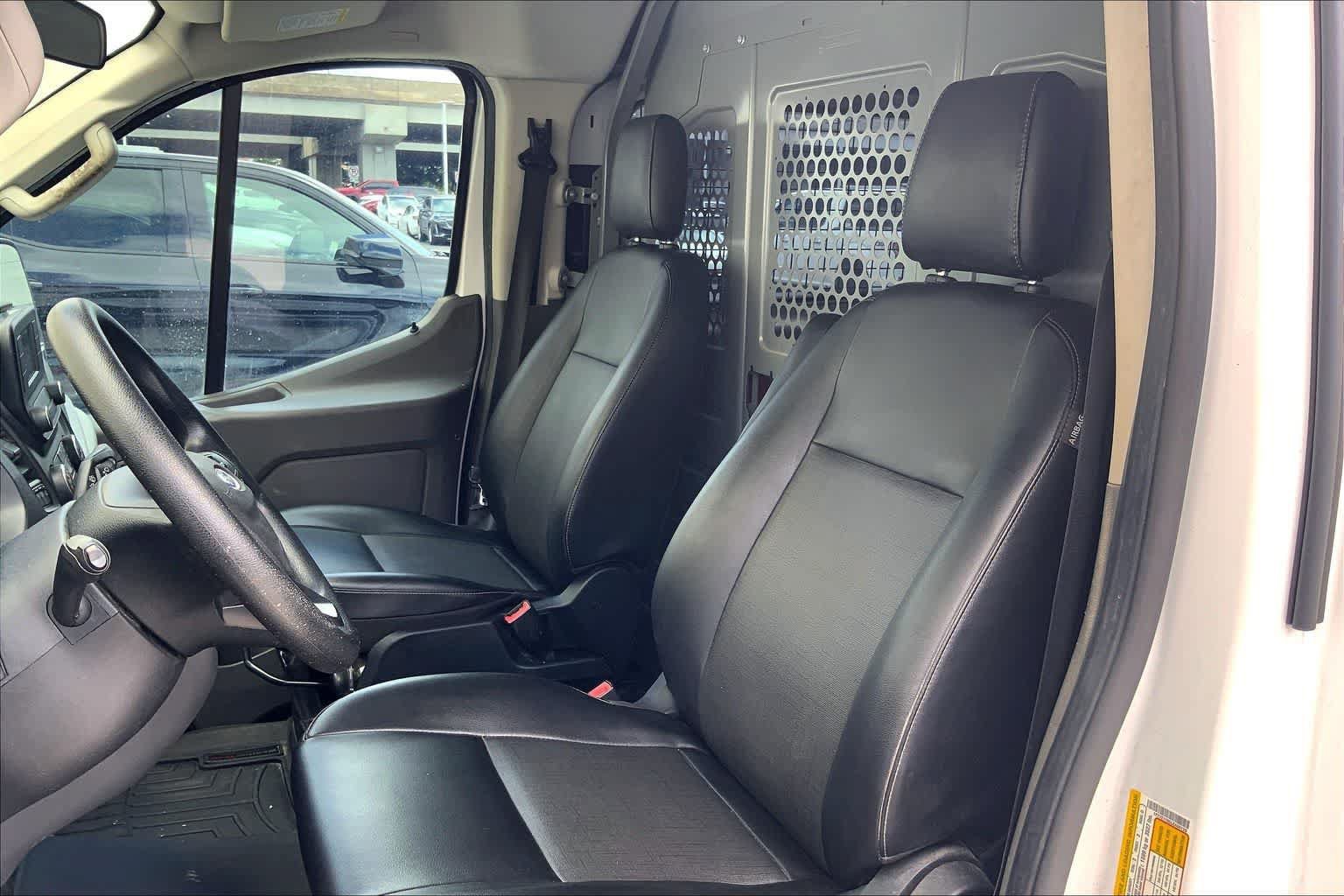 Used 2020 Ford Transit 150 Low Roof RWD image 11