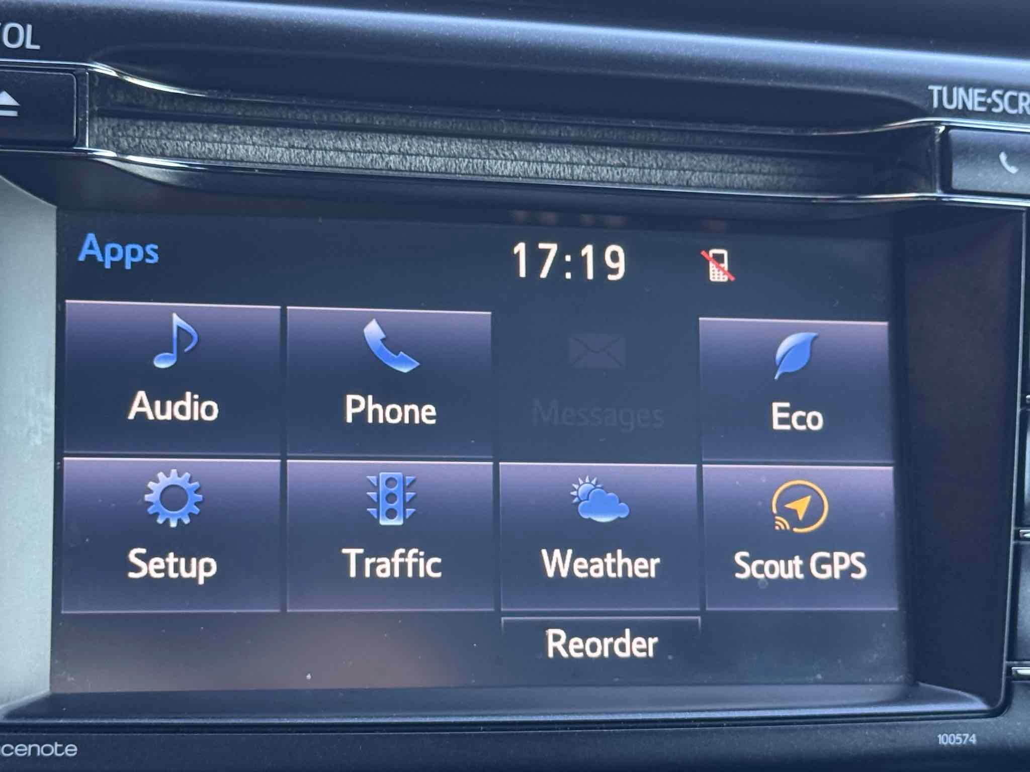 Used 2018 Toyota RAV4 SE w/ All Weather Liner Package FWD image 30