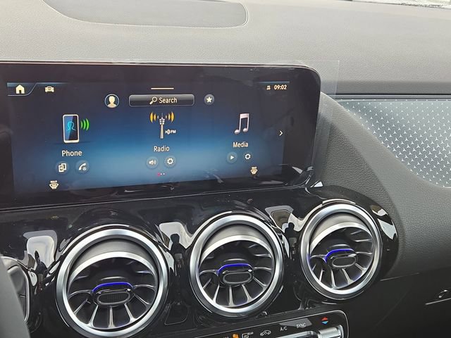 New 2026 Mercedes-Benz GLA 250 4MATIC image 12