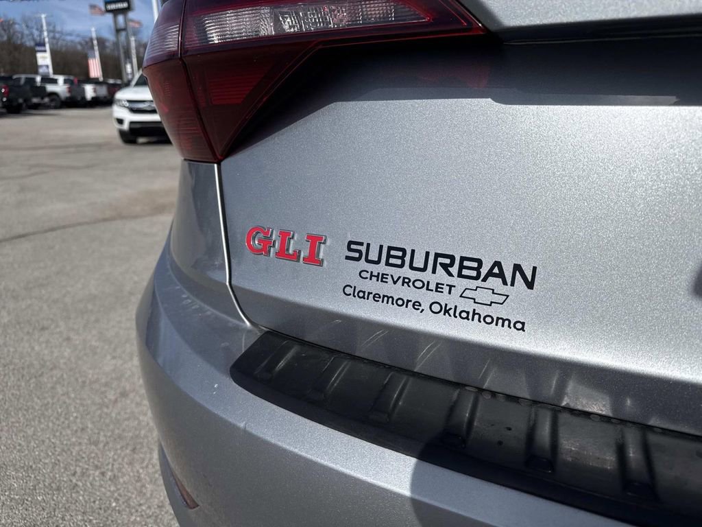 Used 2021 Volkswagen Jetta GLI Autobahn image 5