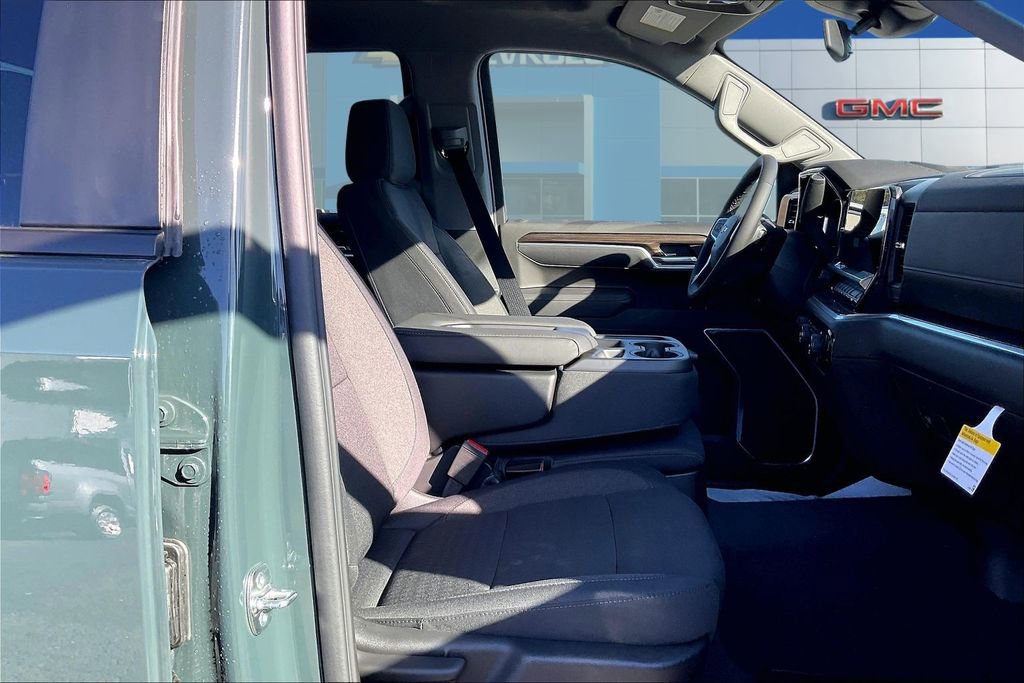 New 2026 Chevrolet Silverado 1500 LT image 11