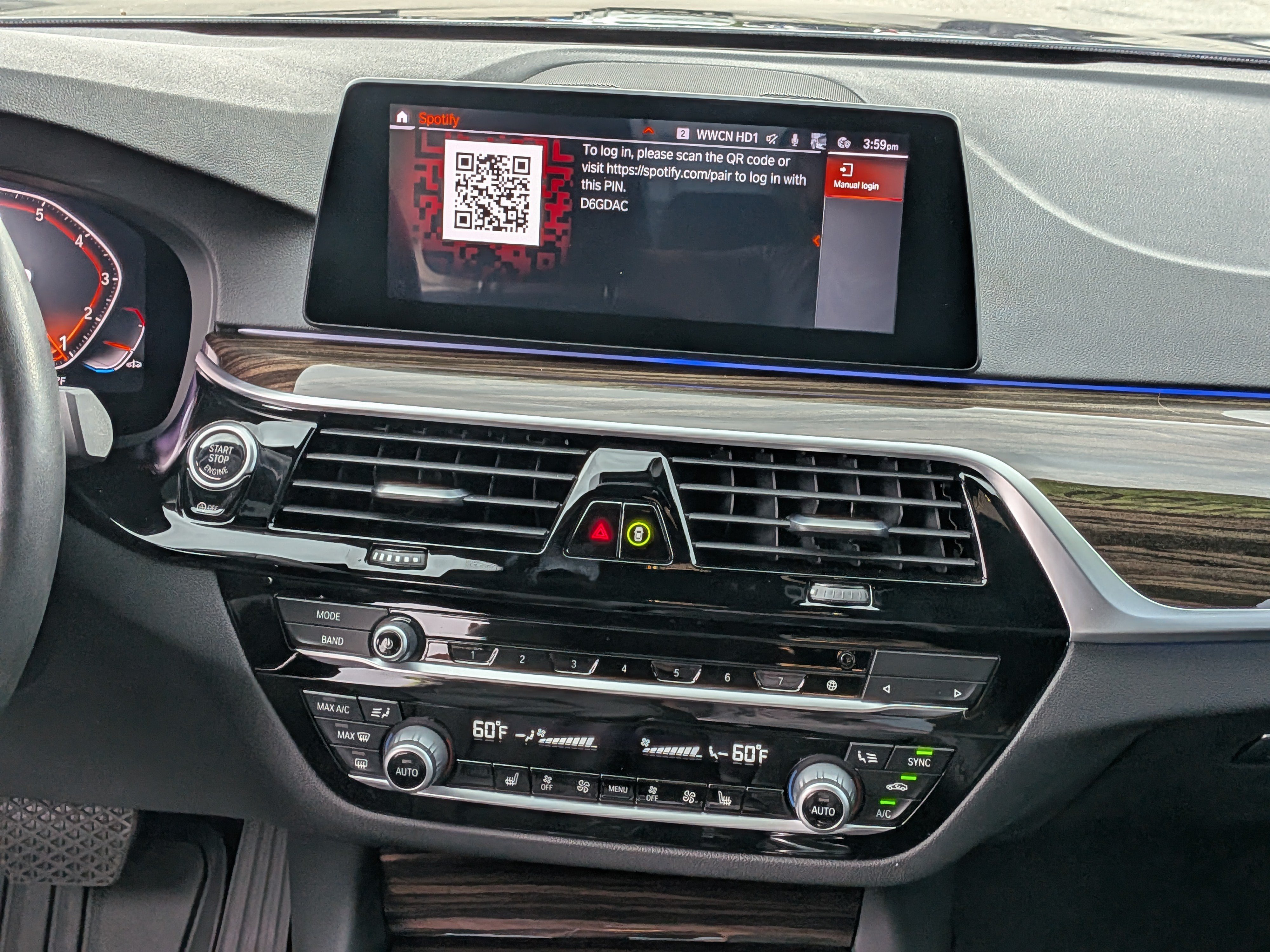 Used 2020 BMW 530i w/ Convenience Package RWD image 18