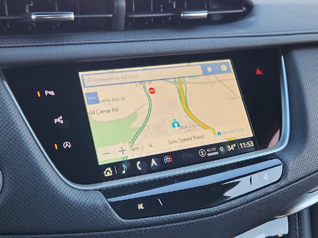 New 2025 Cadillac XT5 Sportv w/ Technology Package AWD/4WD image 16