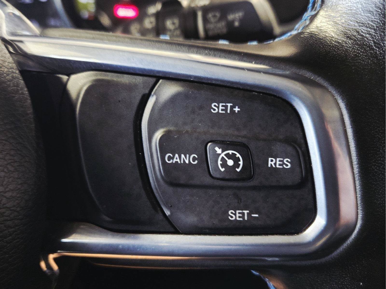 Used 2022 Jeep Wrangler Unlimited Rubicon 4xe w/ Cold Weather Group AWD/4WD image 37