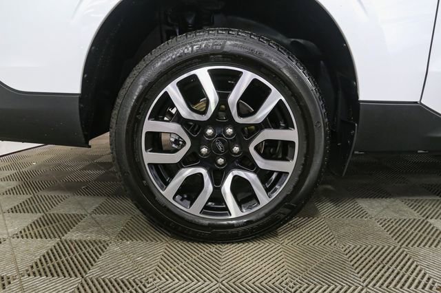 Used 2024 Ford Maverick Lariat w/ 4K Tow Package image 15