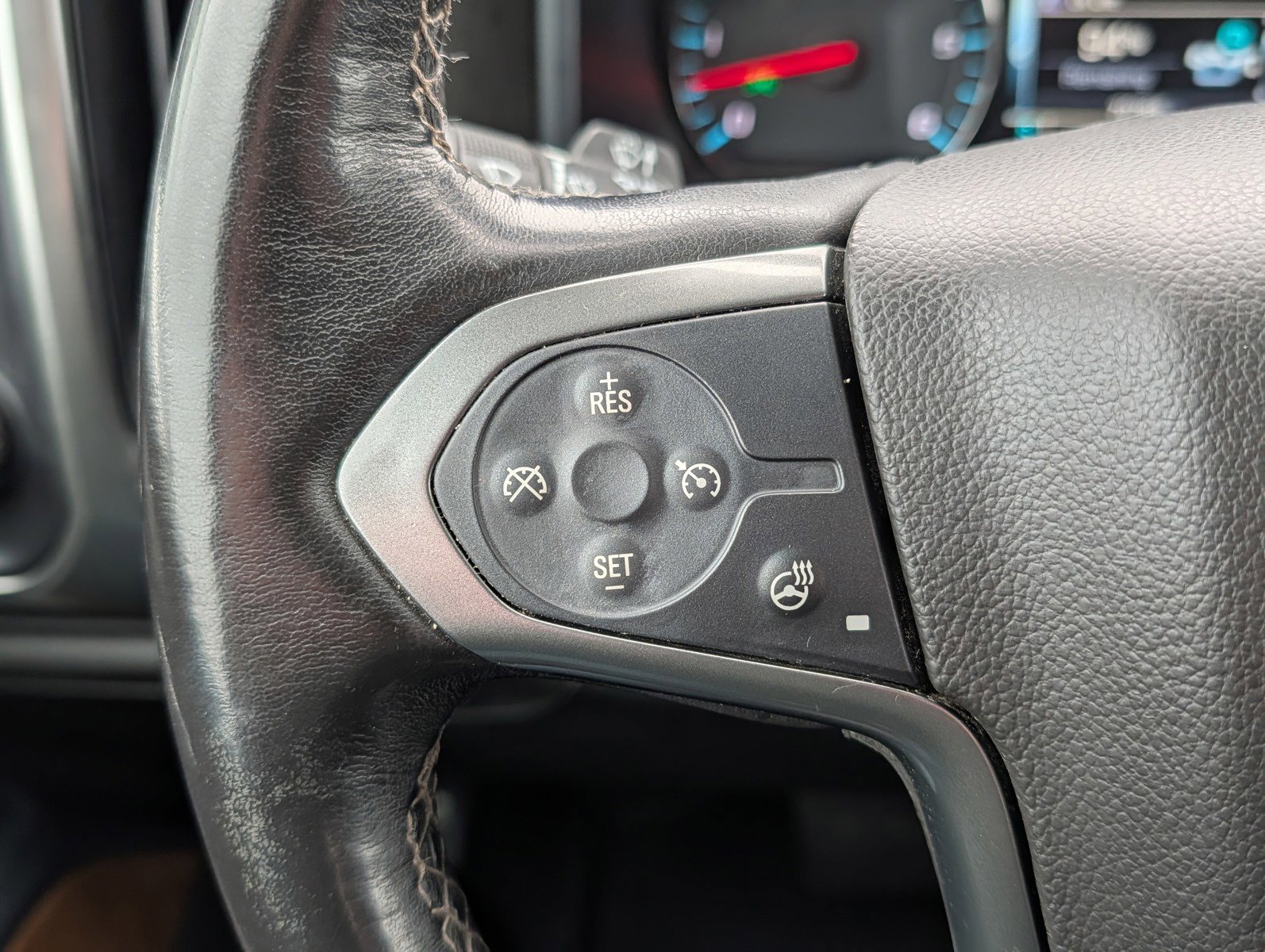 Used 2018 Chevrolet Silverado 1500 LTZ w/ Sport Package image 24