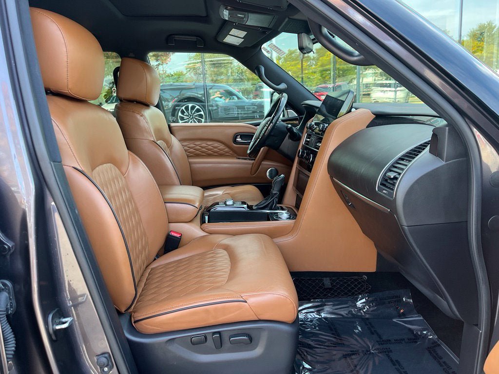 Used 2022 INFINITI QX80 Sensory w/ All-Season Package AWD/4WD image 23