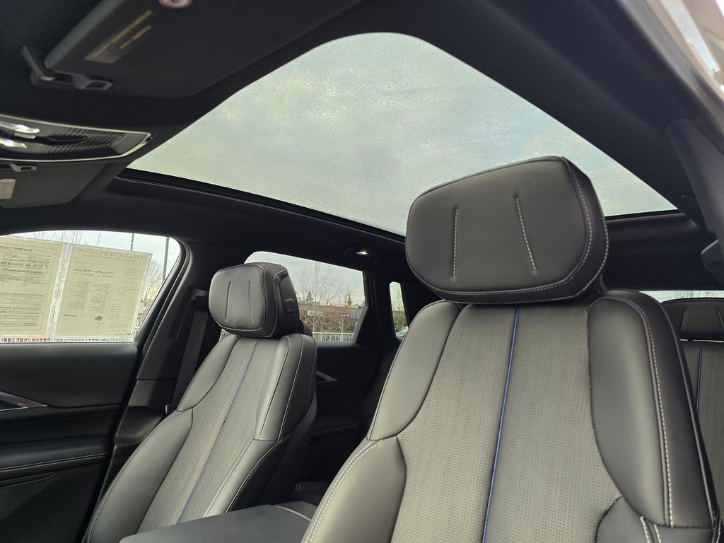 Certified 2024 Cadillac Lyriq Luxury w/ LPO, Floor Liner Package image 22