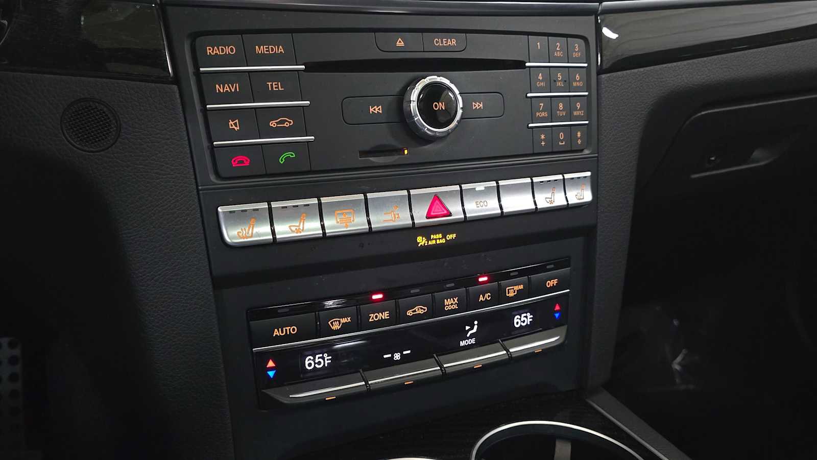 Used 2016 Mercedes-Benz E 400 4MATIC Coupe image 34